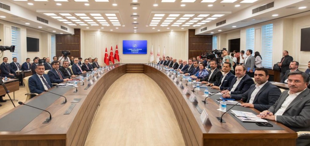 Toplu sözleşme masasında tutanak tartışması