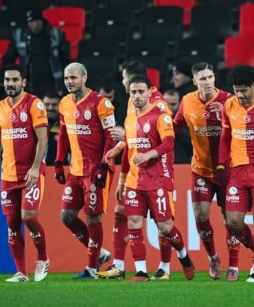 galatasaray ziraat türkiye kupasında trabzonspor'u 4-1 yenerek finale çıktı