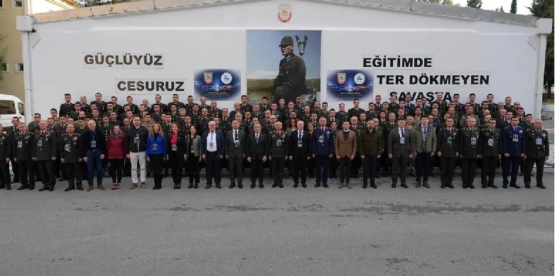 izmir'de yapay zeka ve savunma paneli düzenlendi izmir haberleri